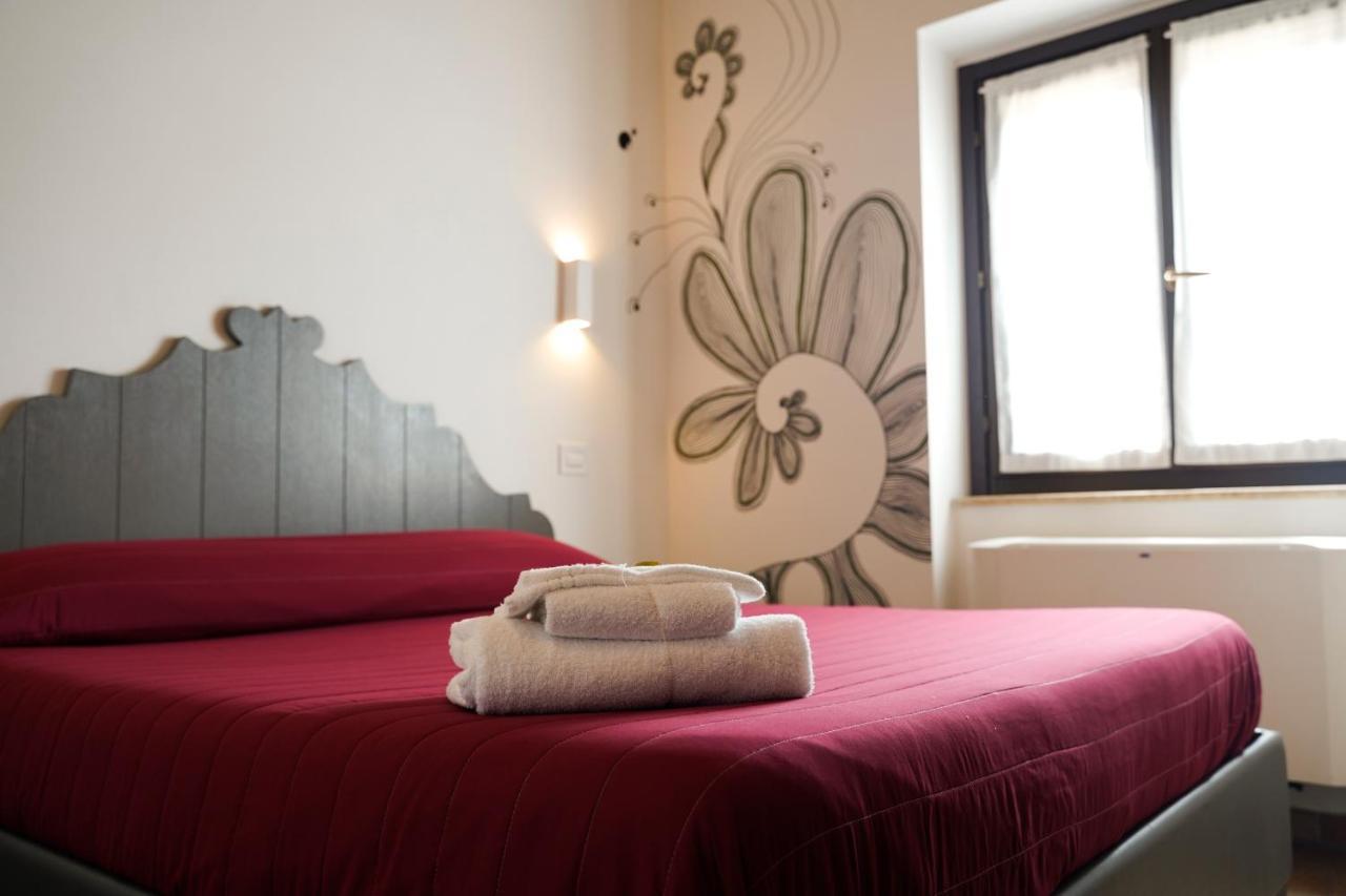 Moretti Village - Sophie Rooms Country House Civitanova Marche Extérieur photo