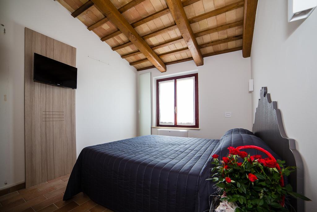 Moretti Village - Sophie Rooms Country House Civitanova Marche Extérieur photo